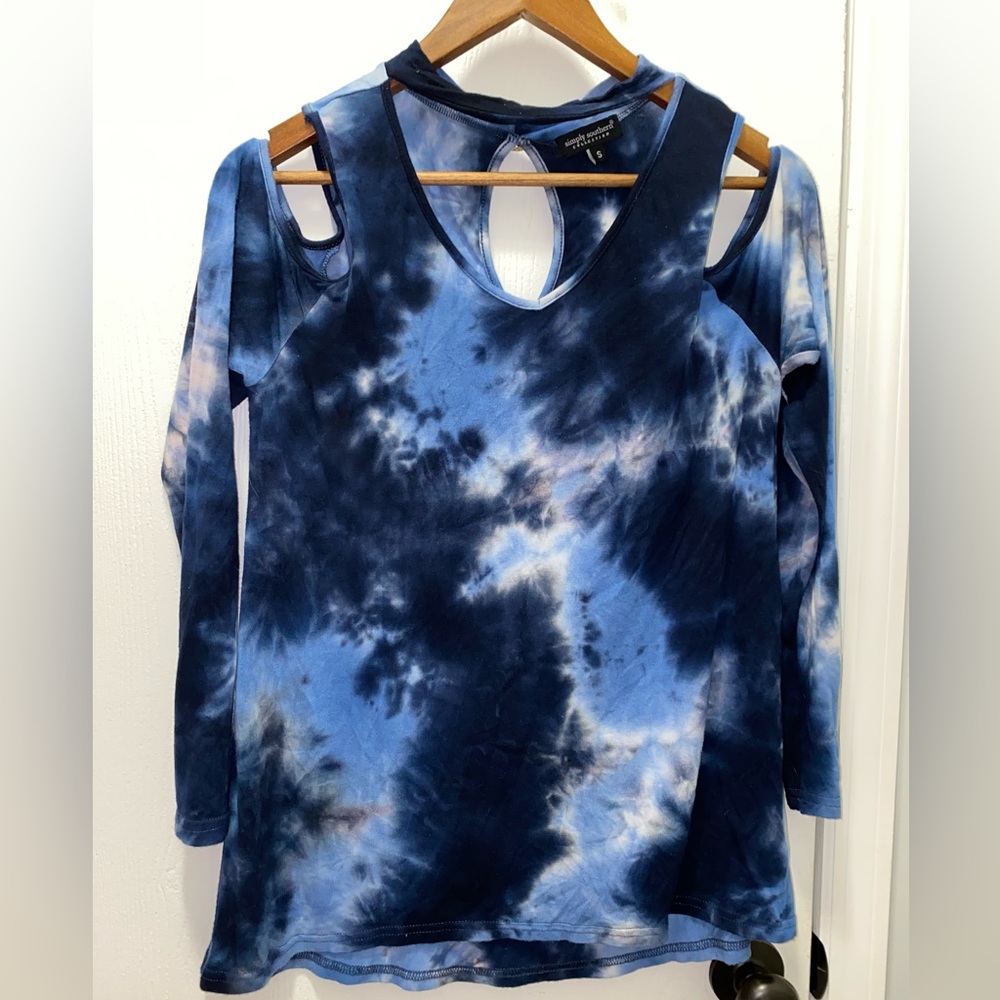 Simply Southern Cold Shoulder Top Tie-Dye. Blue White Size Small